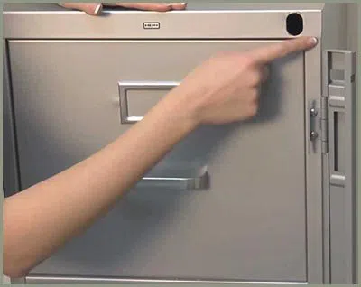 Locksmith Solution Services Wyckoff, NJ 201-402-2660 - 68-44-9